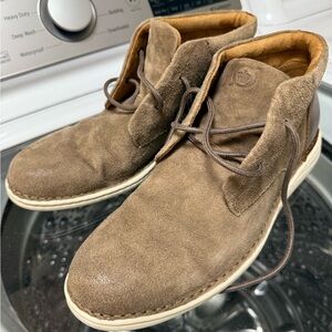 Born Brand Theo Chukka Boot - Tan Suede